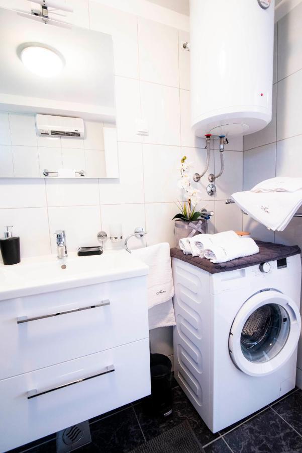 Apartman Nono Splitska Exterior photo